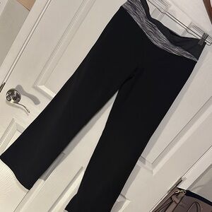 Women's Black Yoga Pants low rise M